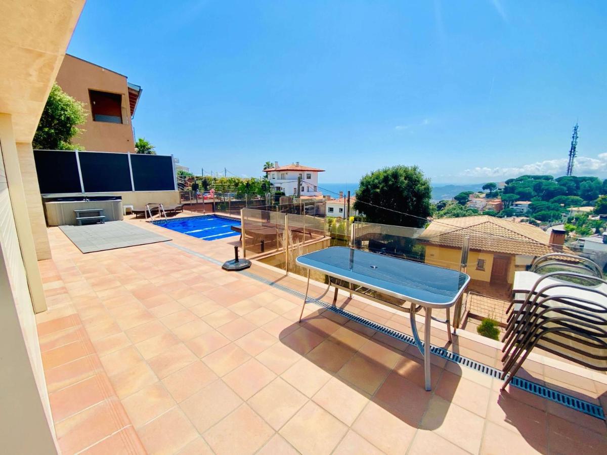 Luxury Villa Investingspain With Sea Views, Pool And Jacuzzi 료렛 드 마르 외부 사진