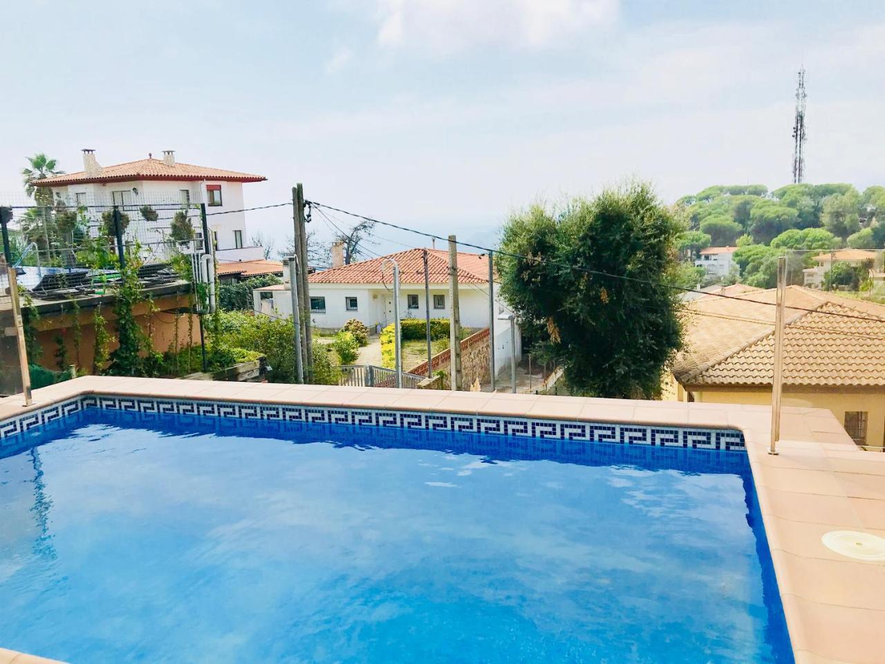 Luxury Villa Investingspain With Sea Views, Pool And Jacuzzi 료렛 드 마르 외부 사진