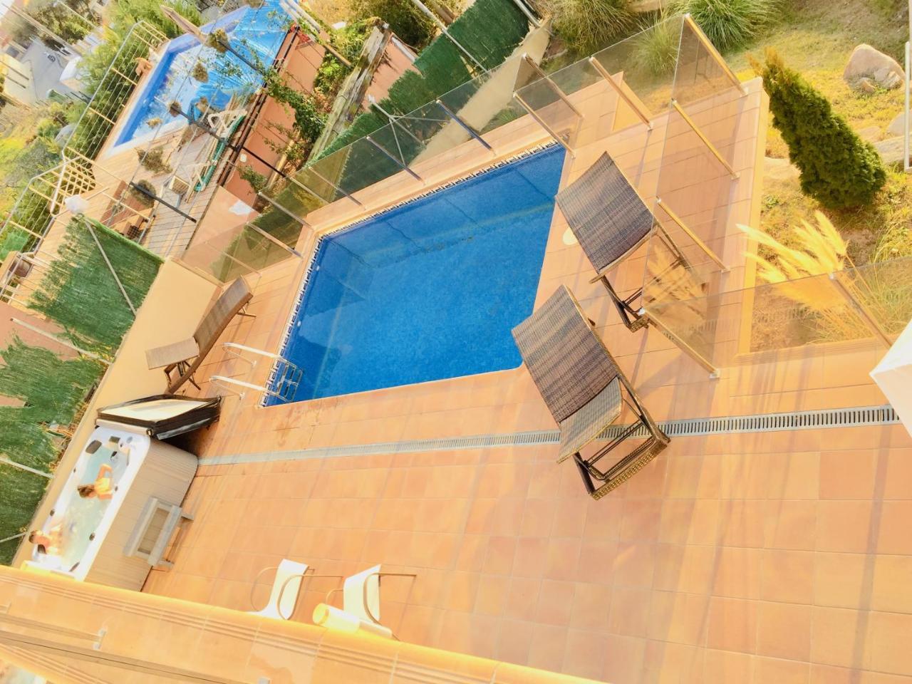 Luxury Villa Investingspain With Sea Views, Pool And Jacuzzi 료렛 드 마르 외부 사진